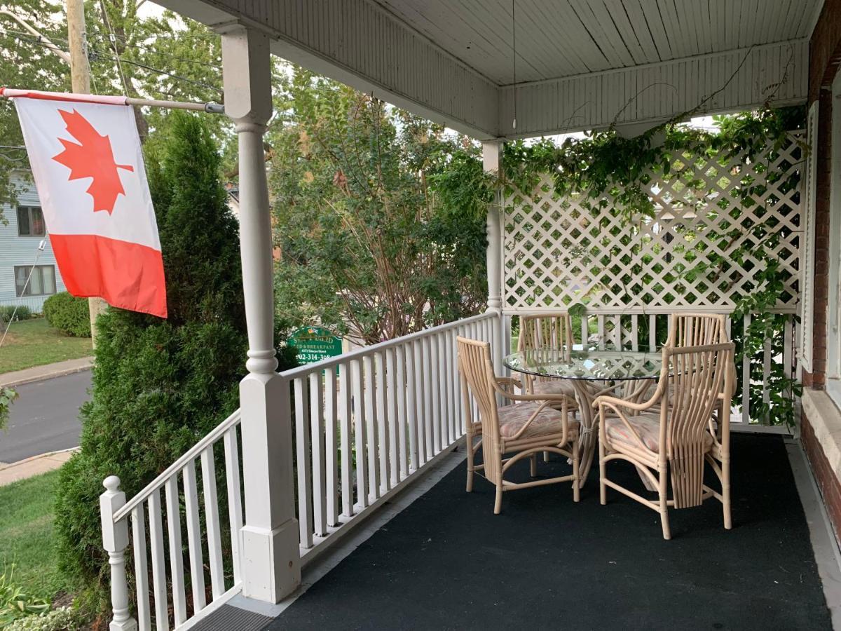 Strathaird Bed And Breakfast Niagara Bagian luar foto